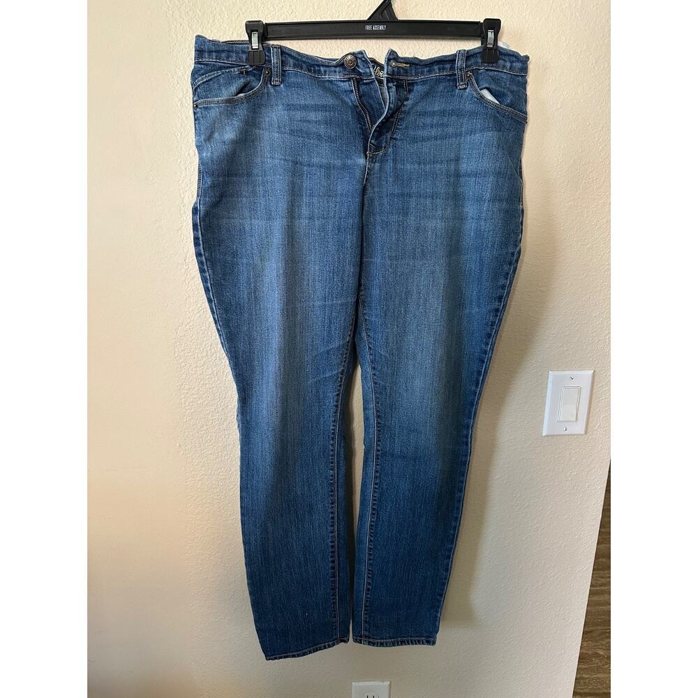 Old Navy Blue Jeans size 14/ NWOT 1091
